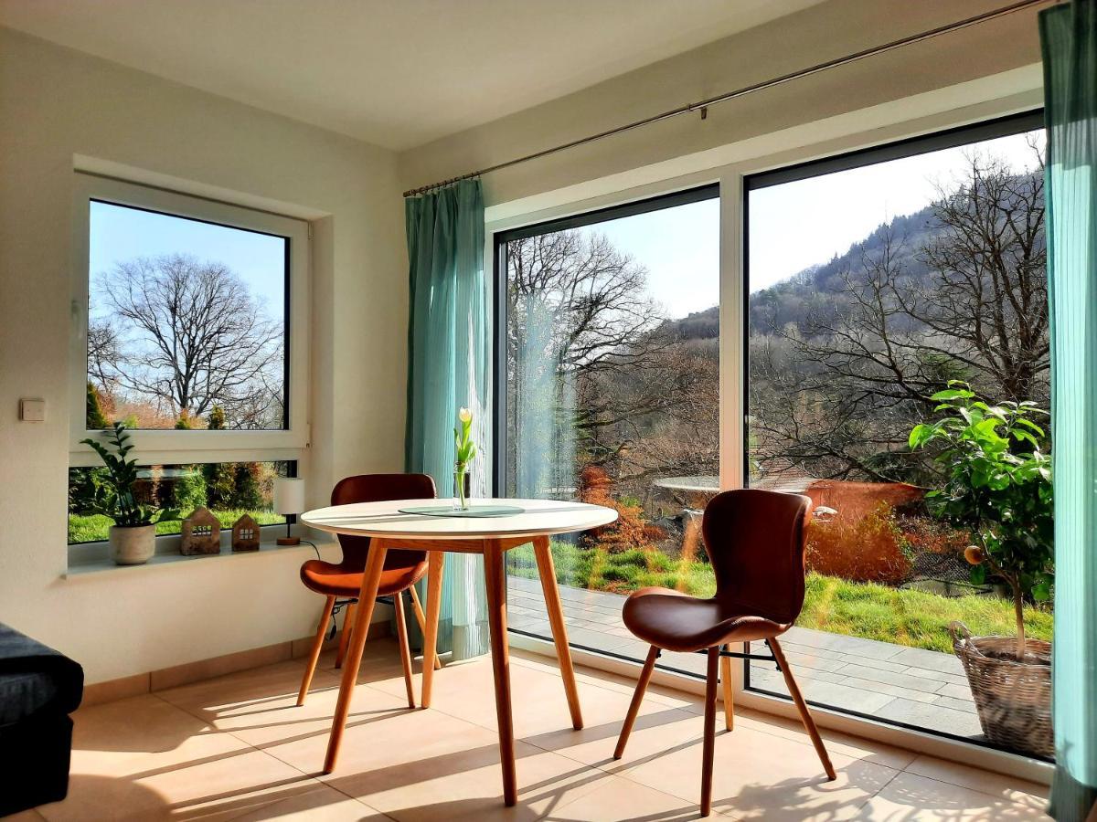 Ferienappartement Am Slevogtweg Leinsweiler Bagian luar foto