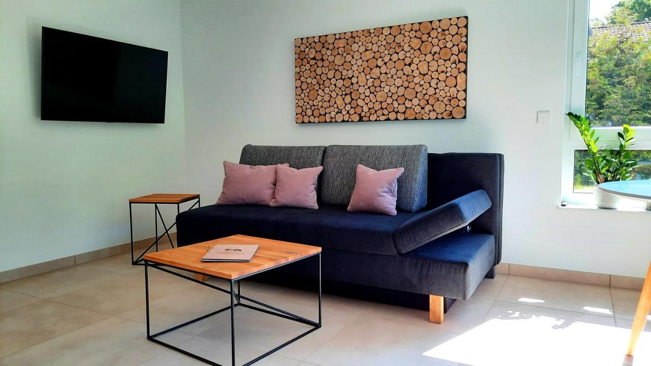 Ferienappartement Am Slevogtweg Leinsweiler Bagian luar foto